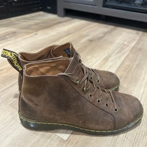 Dr Martens cobuurg  gaucho men’s shoes sz 10 good condition